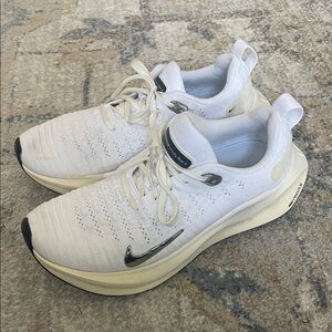 Nike ReactX Infinity Run 4 White Silver Running Shoes, Women's Size 8